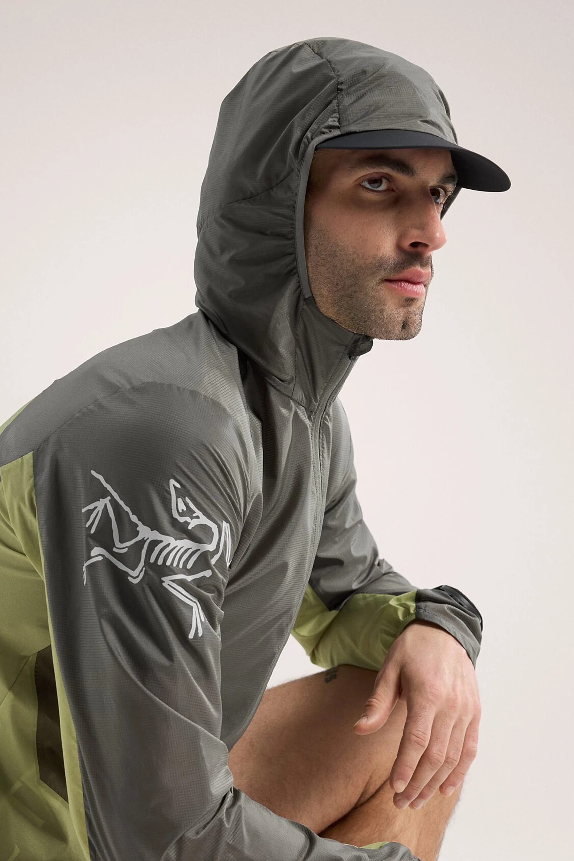 Arc'teryx Men's Norvan Windshell Hoody in Forage/Chloris