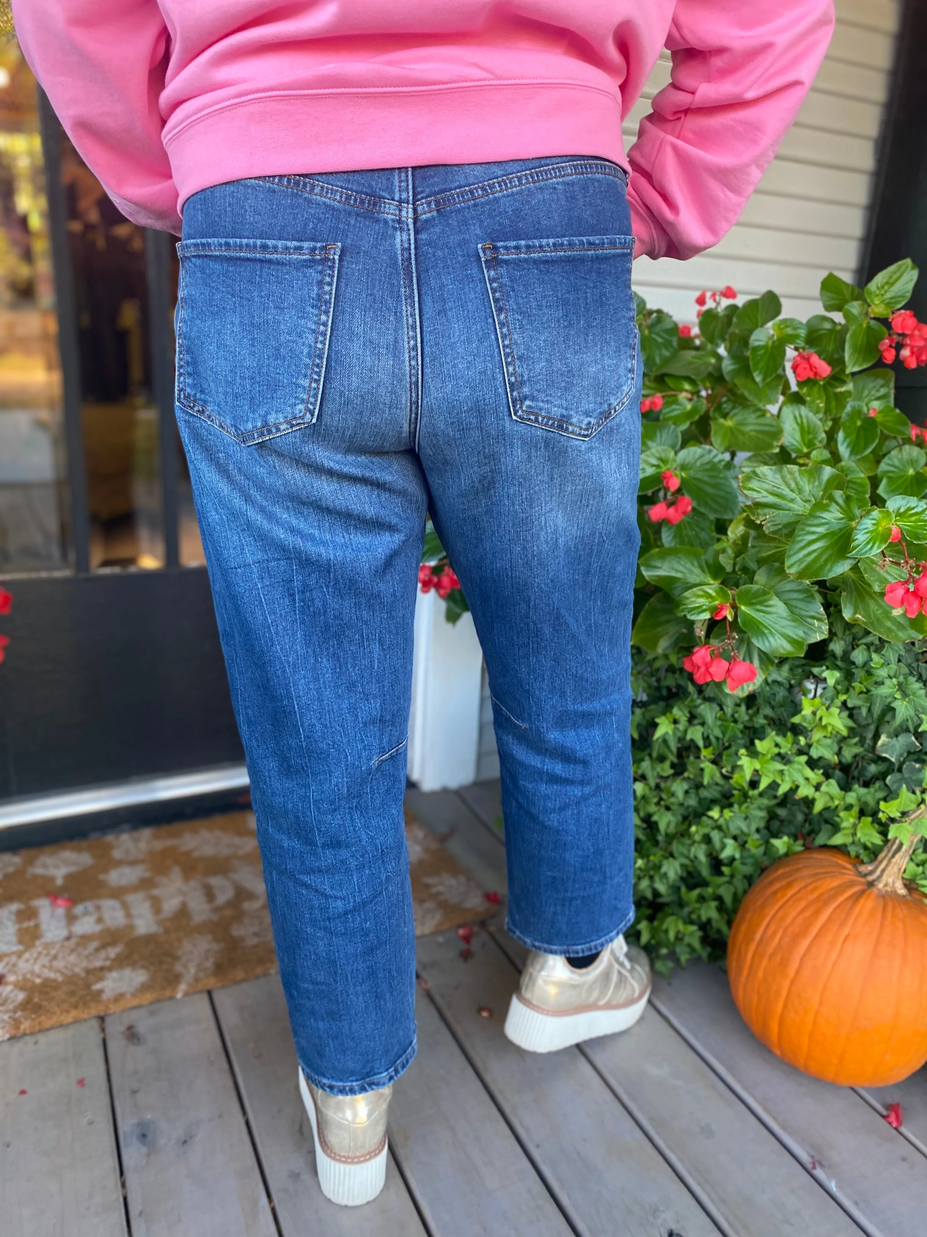 ASHLEY BARREL JEANS