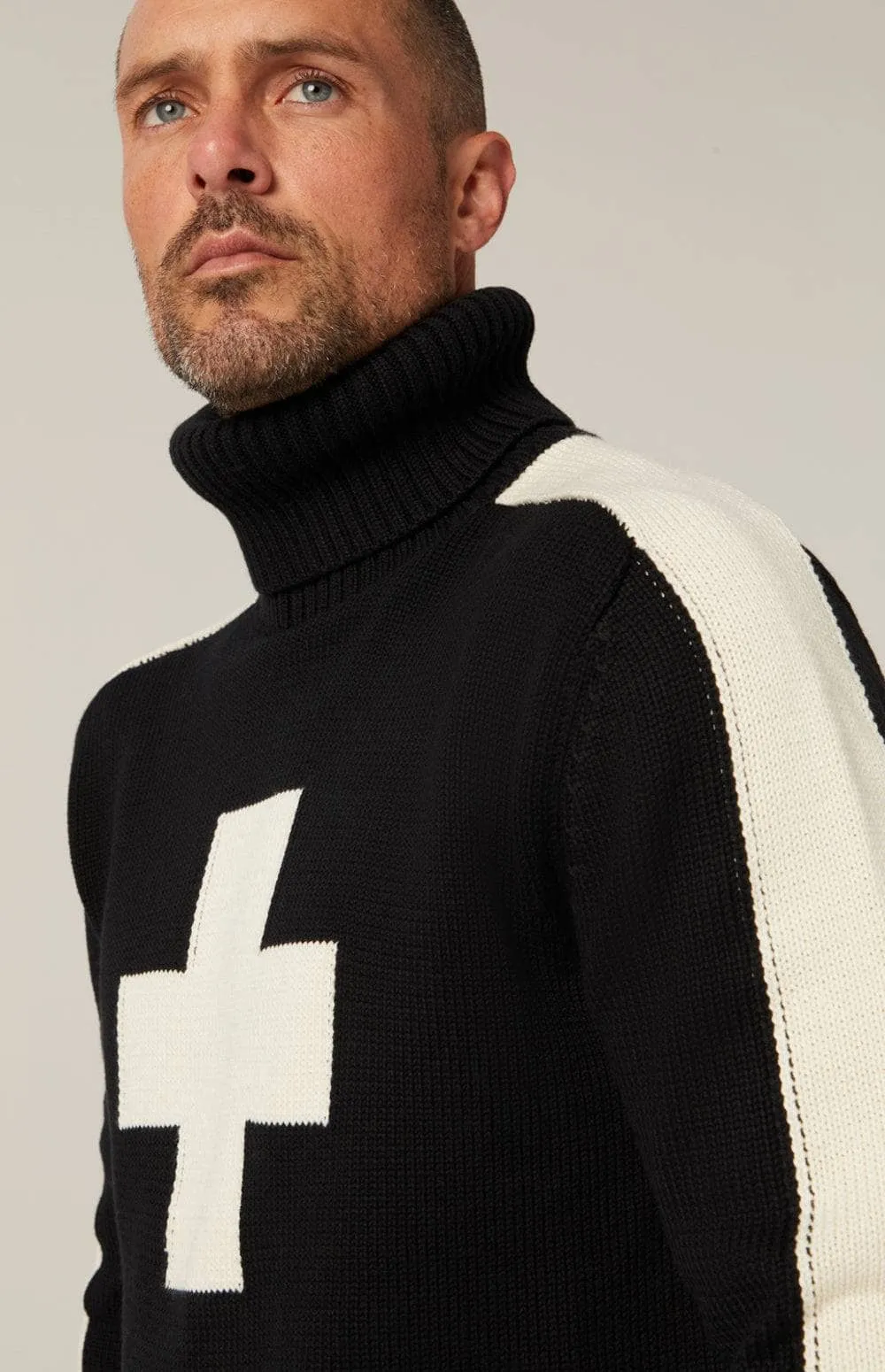 Elias Turtle Neck Ski Sweater | Black