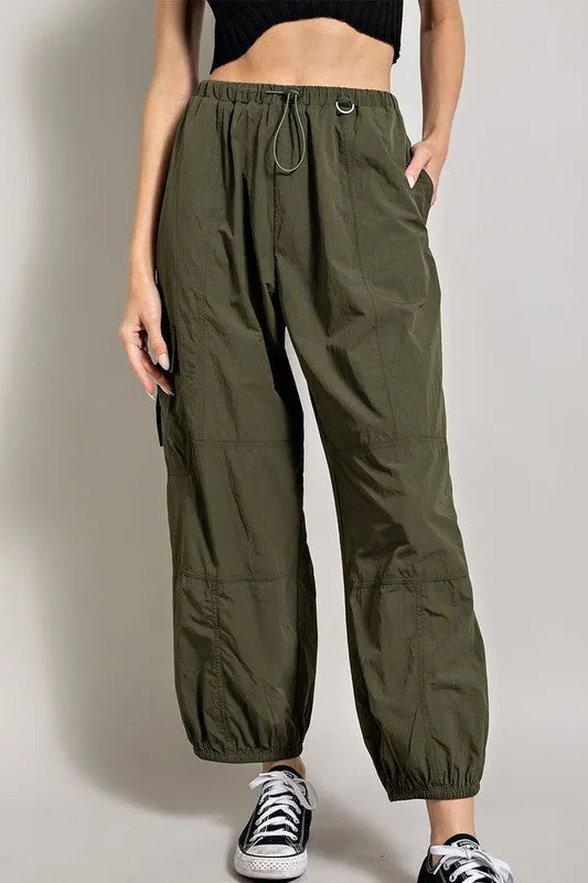 Heath Parachute Cargo Pant in Olive