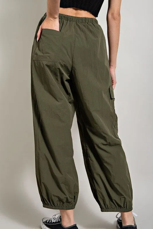 Heath Parachute Cargo Pant in Olive