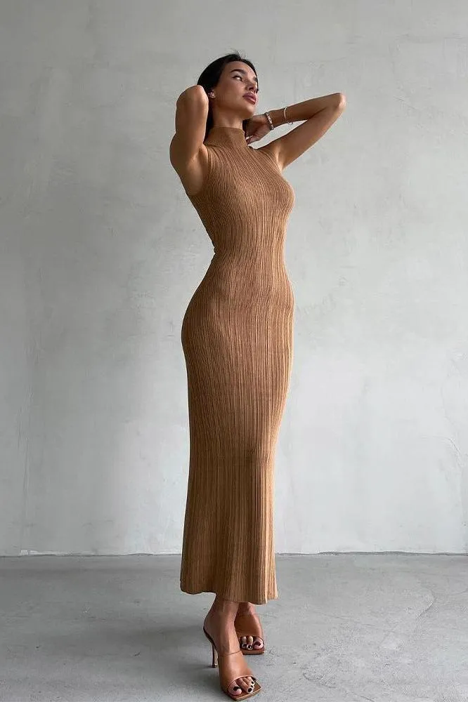 Knitted turtleneck sleeveless slim maxi dress