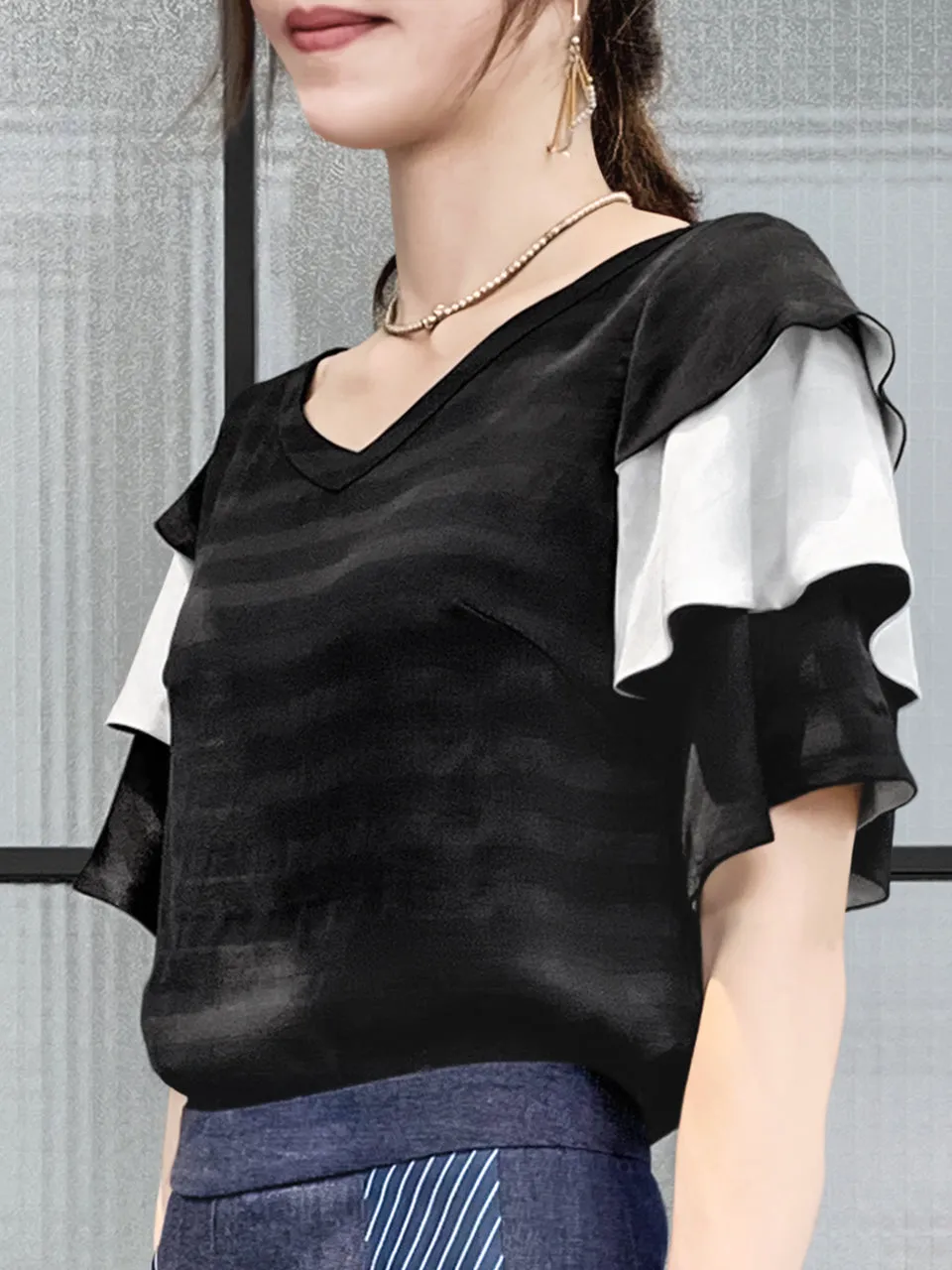 Last Chance! Black & White Tiered Sleeve Double V-neck Blouse