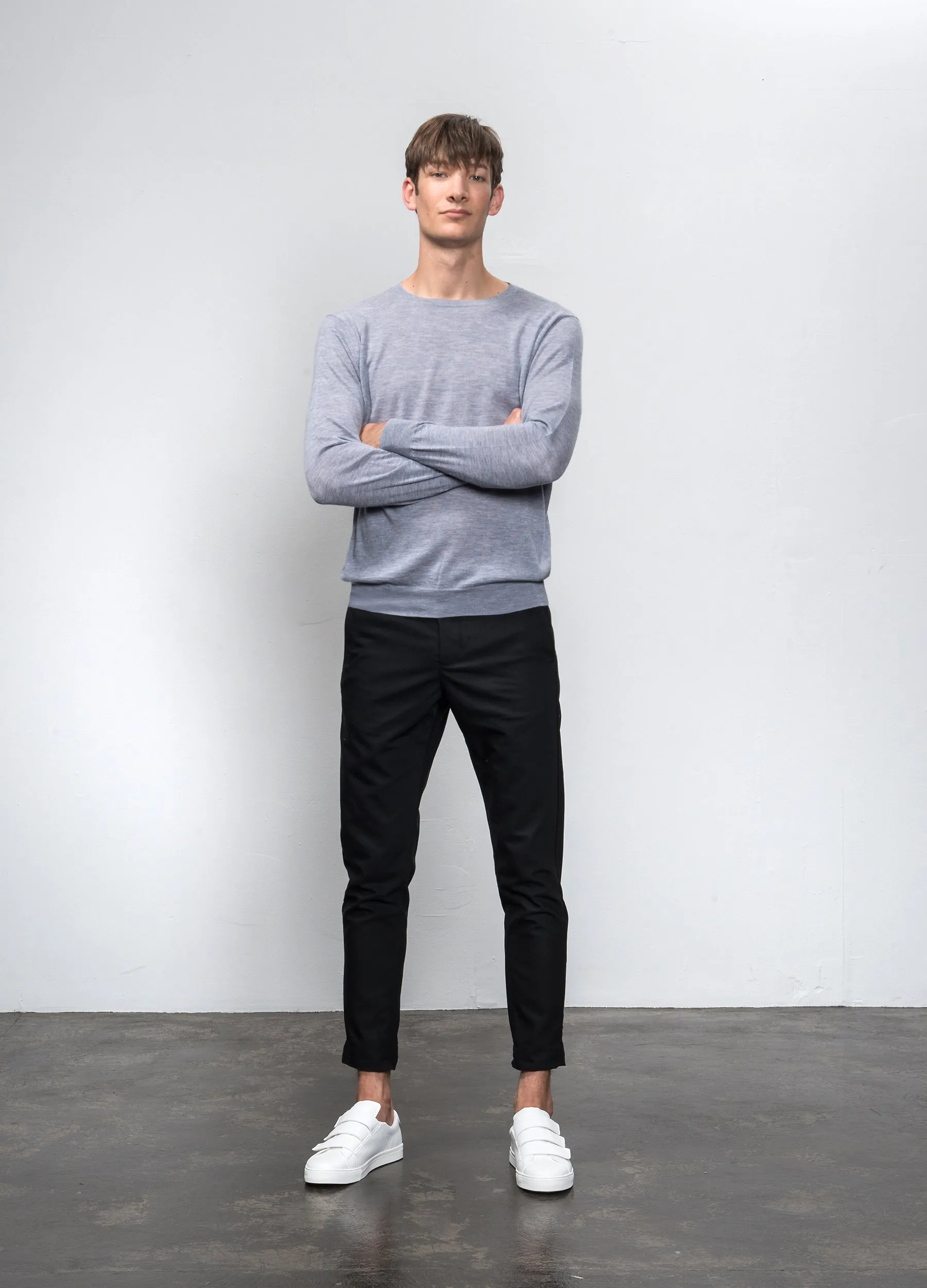 Men Lightweight Crew Neck_Slate