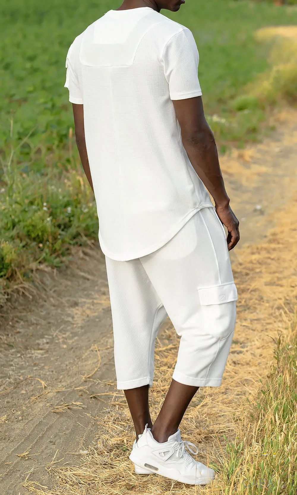 QL IGO Relaxed Cargo Shorts and T-Shirt Set in Cream