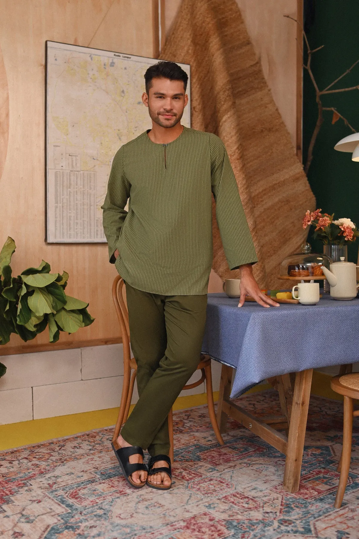 The Perfect Men Slim Fit Pants - Olive