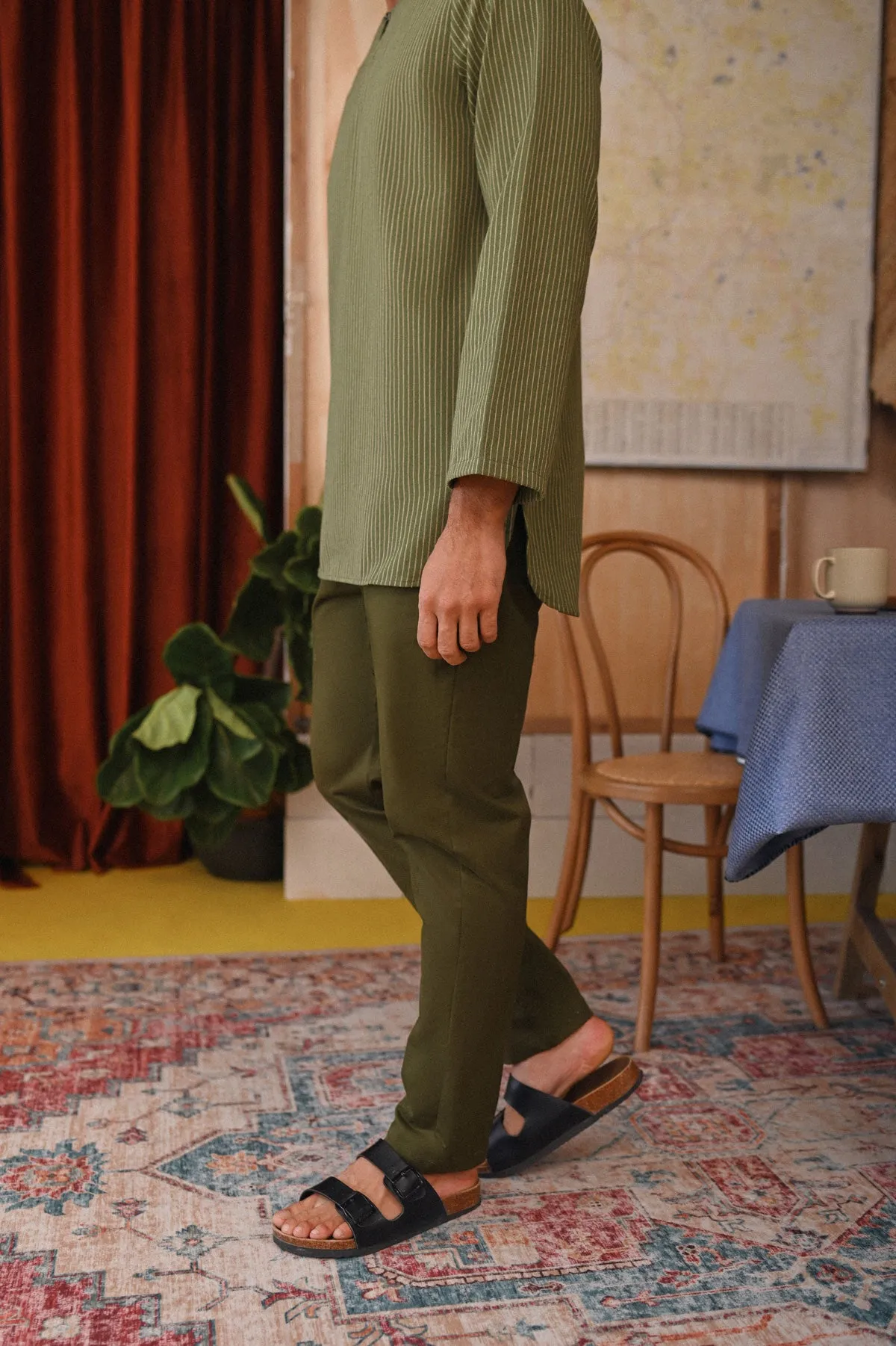 The Perfect Men Slim Fit Pants - Olive