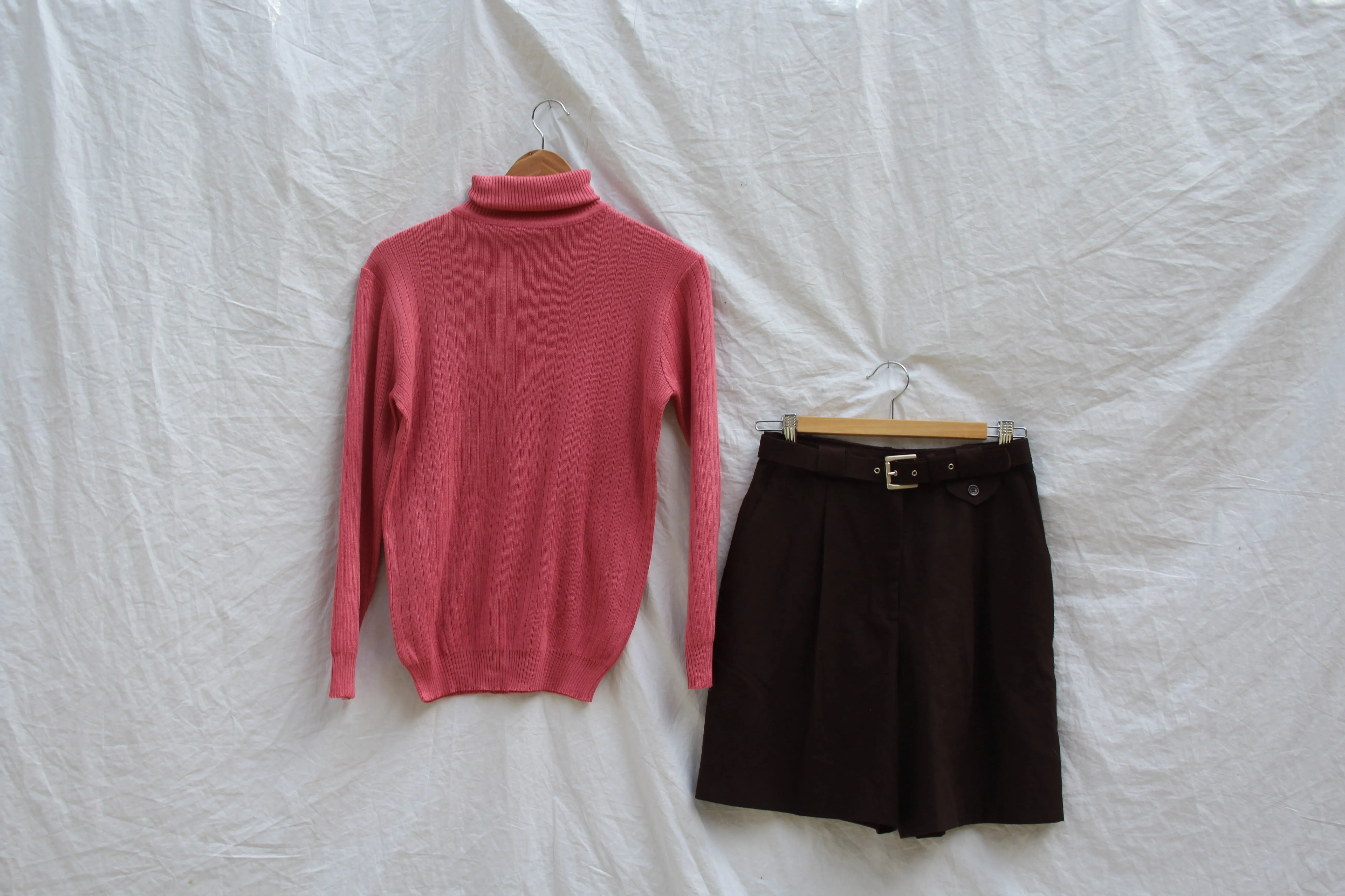 Vintage Raspberry Turtleneck - M